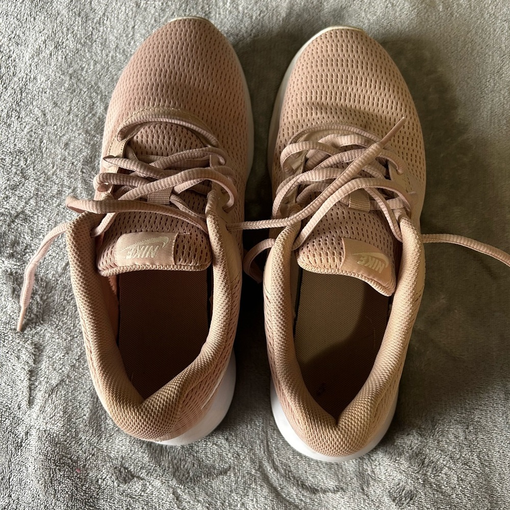 Nike Women's pink rose gold sneakers